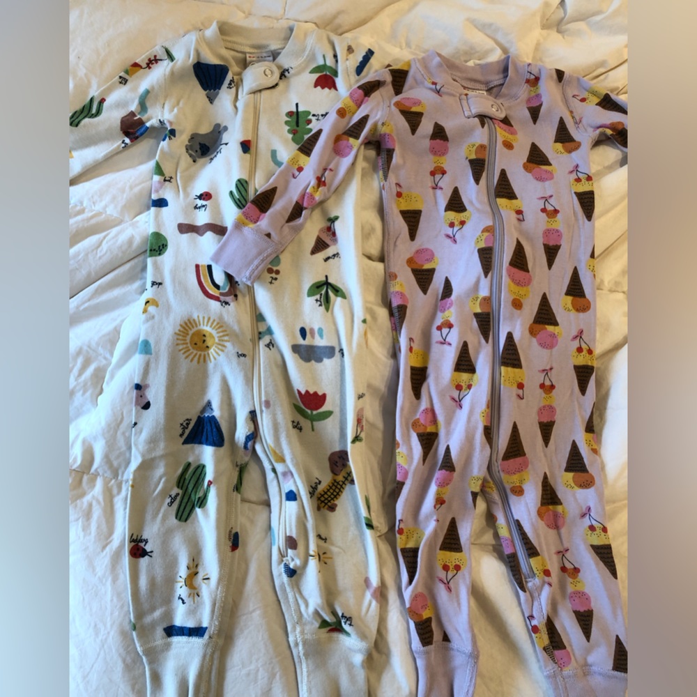 Pack of 2 Hanna Andersson onesies!